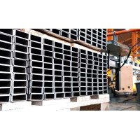 П‑образный металлический профиль