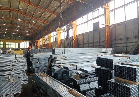 Траверса монтажна Т18 27×18×1 мм 2,5 м оцинкована